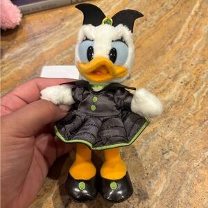 Tokyo Disney Halloween 2025 Daisy Duck Plush